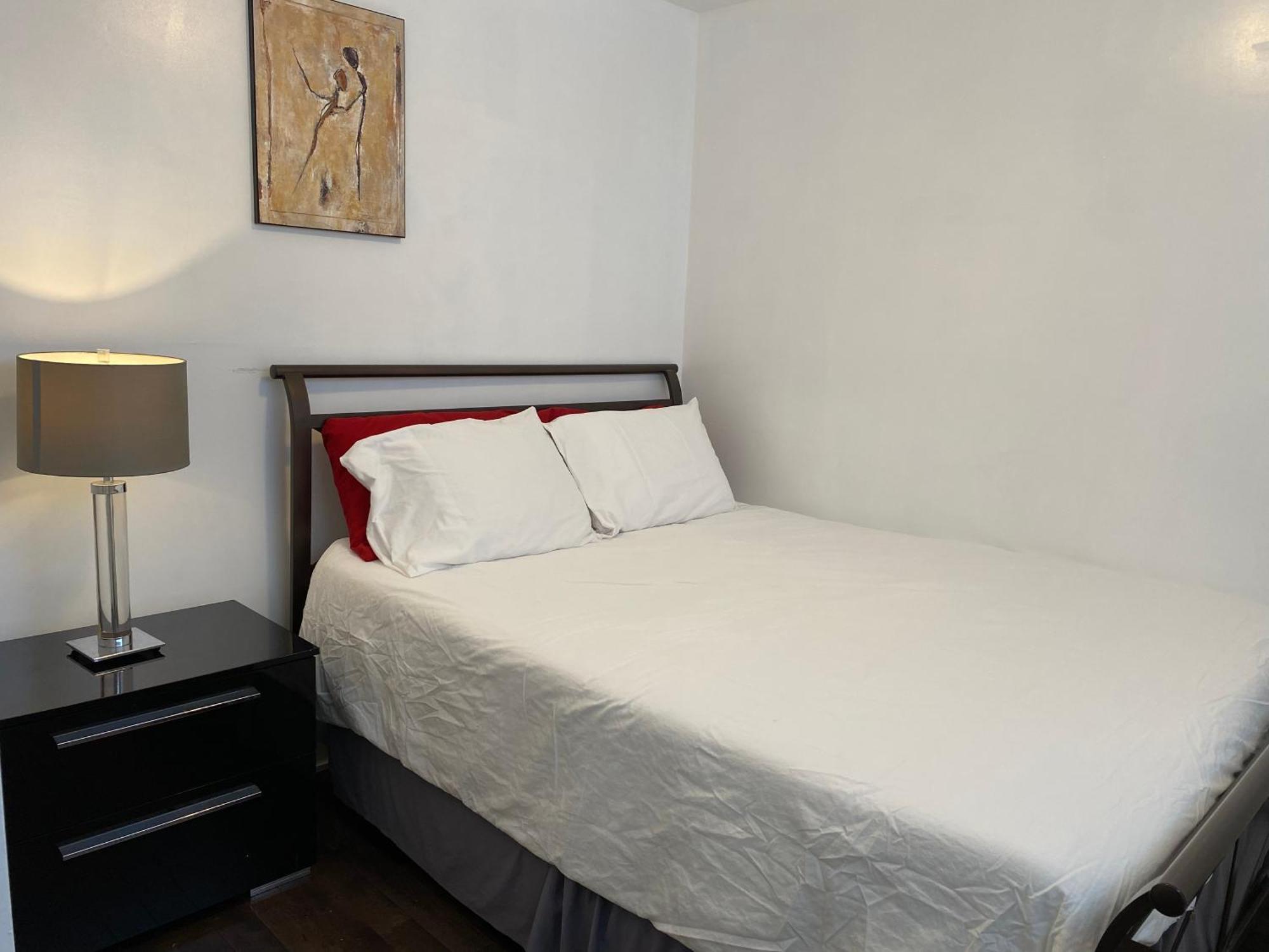 Beautiful Private Full Condo Brossard Esterno foto