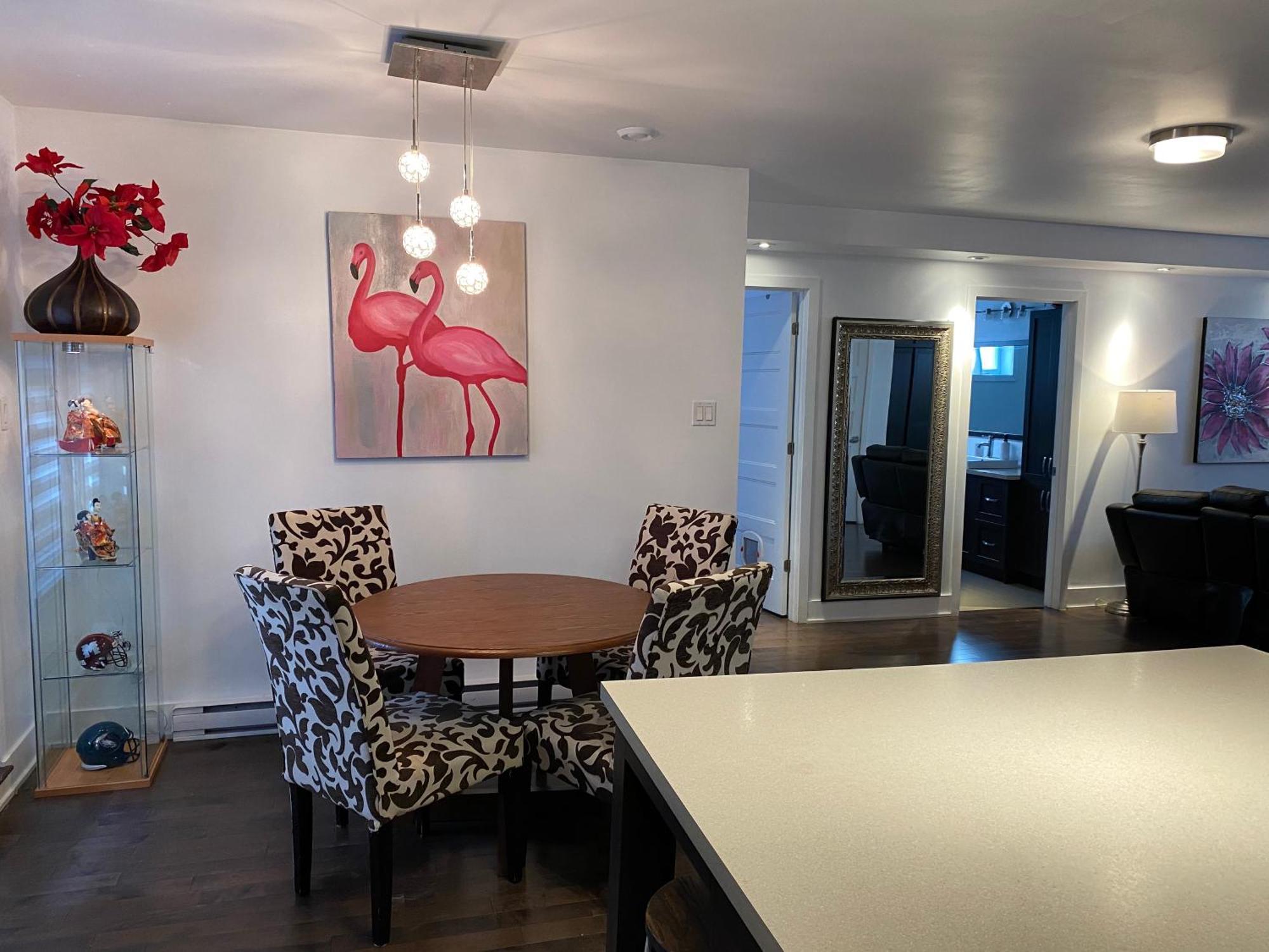 Beautiful Private Full Condo Brossard Esterno foto